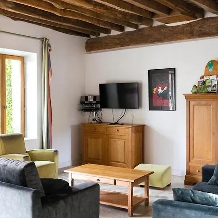 Holiday home Gites De La Grande Ferme Avernes
