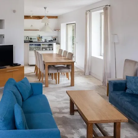 Holiday home Gites De La Grande Ferme Avernes